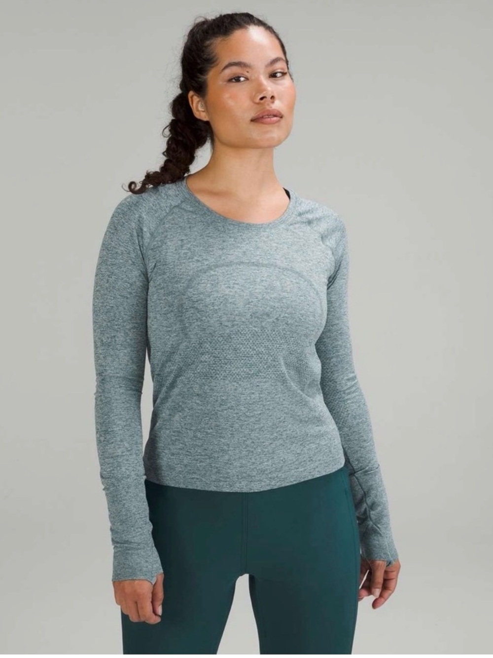 Lululemon Swiftly Tech Long Sleeve 2.0 *Race GRNJ/ WHT 10